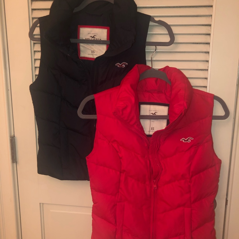 2 For 1 Deal Hollister Bubble Vest